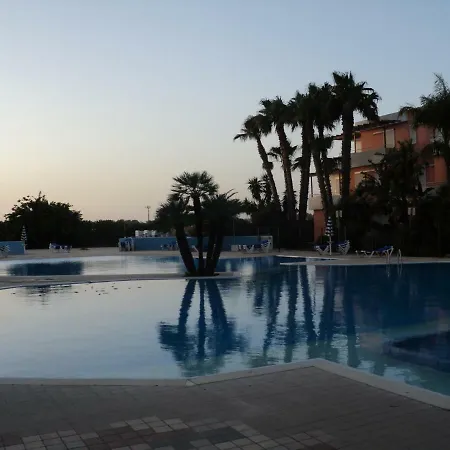Sole & Tramonti Aparthotel